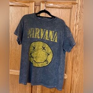 Nirvana Smiley Face Graphic Band Tee Acid Wash Grunge T-Shirt Sz M